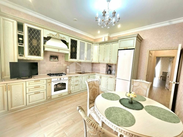 
  Продается 2-комн. квартира, 74.8 м², Парковая ул
. Фото 6.