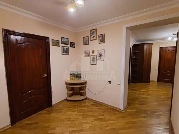 
  Продается 3-комн. квартира 104.5 м². Фото 1.