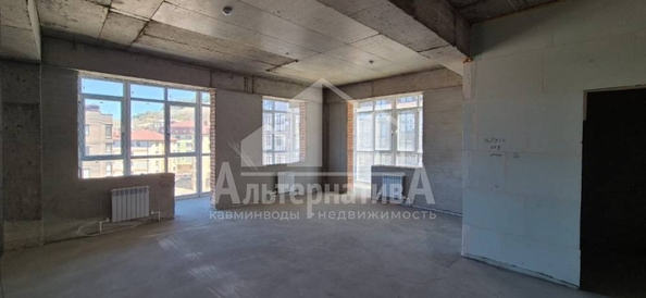 
  Продается 3-комн. квартира, 90 м², Декабристов ул
. Фото 4.