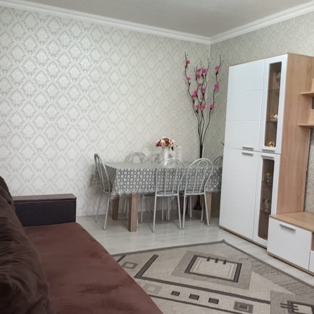 
   Продам 3-комнатную, 70.8 м², Ленина ул, 204/1

. Фото 1.