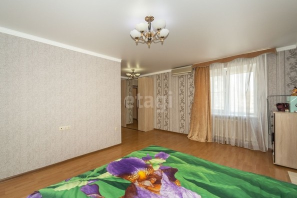 
   Продам 3-комнатную, 115.5 м², Братский пер, 46/16

. Фото 3.