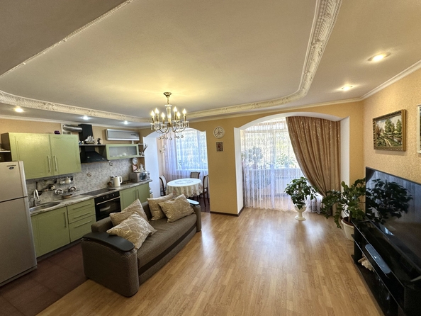 
  Продается 3-комн. квартира 76.2 м². Фото 1.