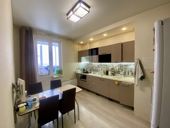 
  Продается 3-комн. квартира 68 м². Фото 1.