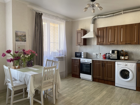 
  Продается 3-комн. квартира 67.8 м². Фото 1.