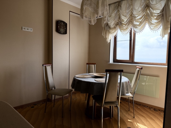 
  Сдается 2-комн. квартира 70 м². Фото 3.