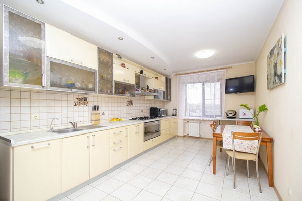 
  Сдается 2-комн. квартира 74 м². Фото 1.