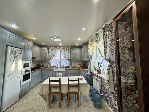 
  Продается дом 216 м². Фото 1.