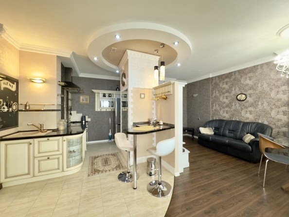 
  Продается 2-комн. квартира 70.1 м². Фото 2.