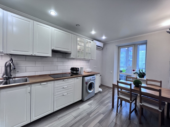
  Продается 2-комн. квартира 60 м². Фото 2.