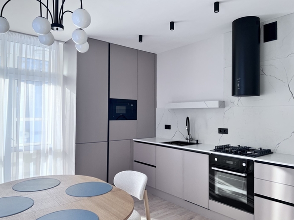 
  Продается 2-комн. квартира 64 м². Фото 2.