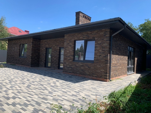 
  Продается коттедж 200 м². Фото 1.