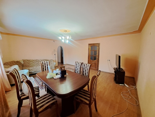 
  Продается дом 200 м². Фото 1.