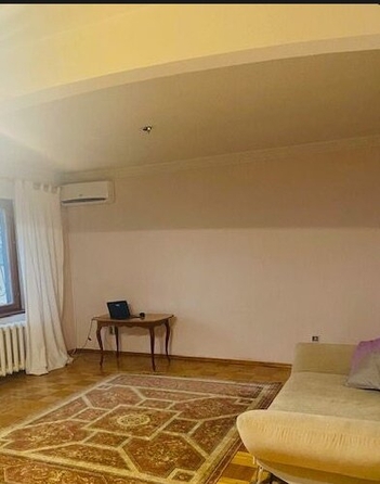 
  Продается 2-комн. квартира 60.8 м². Фото 1.