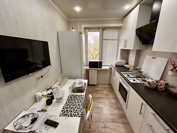 
  Продается 3-комн. квартира 57.3 м². Фото 1.