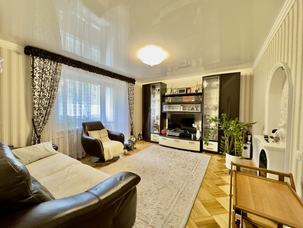 
  Продается 3-комн. квартира 64 м². Фото 1.