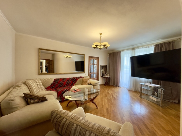 
  Продается 3-комн. квартира 95 м². Фото 1.