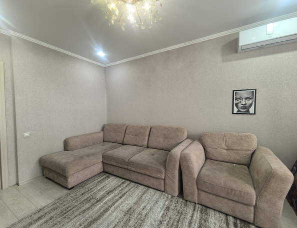 
  Продается 2-комн. квартира 64 м². Фото 1.