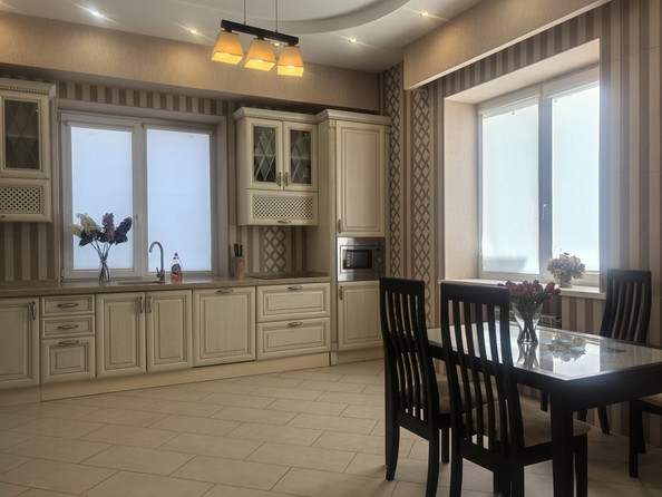 
  Продается коттедж 397.8 м². Фото 18.