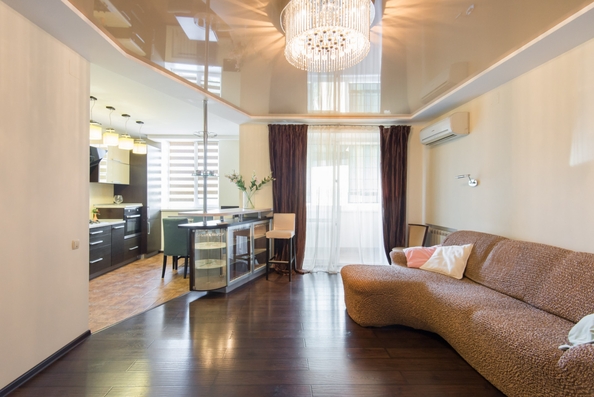 
  Продается 4-комн. квартира 123 м². Фото 1.