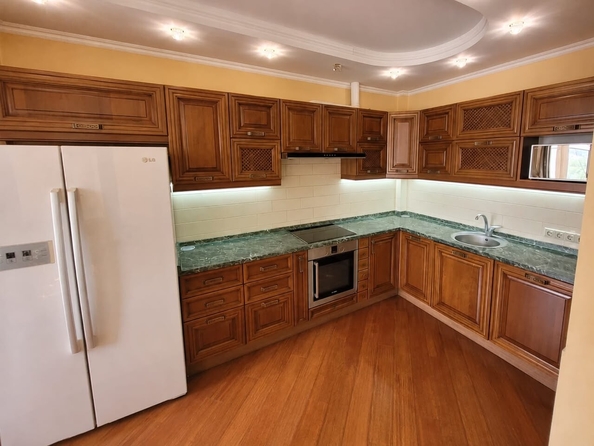 
  Продается 4-комн. квартира 173.5 м². Фото 5.