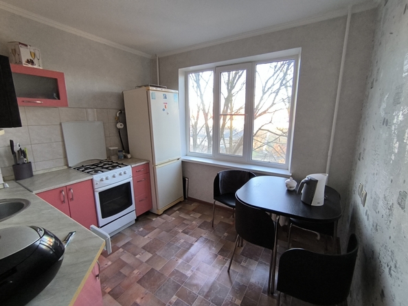 
  Продается 3-комн. квартира 63.4 м². Фото 1.