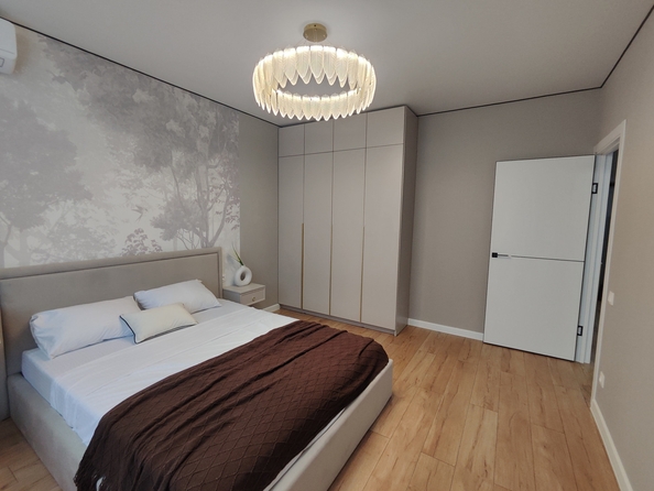 
  Продается 2-комн. квартира 42 м², в ЖК Западные Аллеи, литера 6.3. Фото 7.