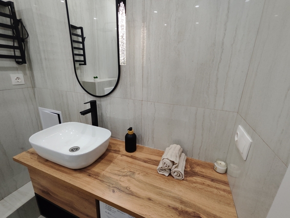 
  Продается 2-комн. квартира 42 м², в ЖК Западные Аллеи, литера 6.3. Фото 15.