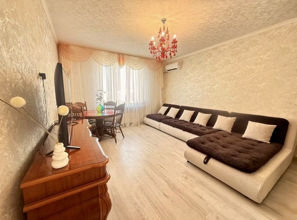 
  Продается 2-комн. квартира 56 м². Фото 2.
