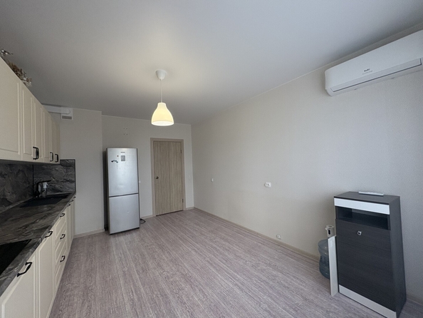 
  Продается 2-комн. квартира 67.7 м². Фото 5.