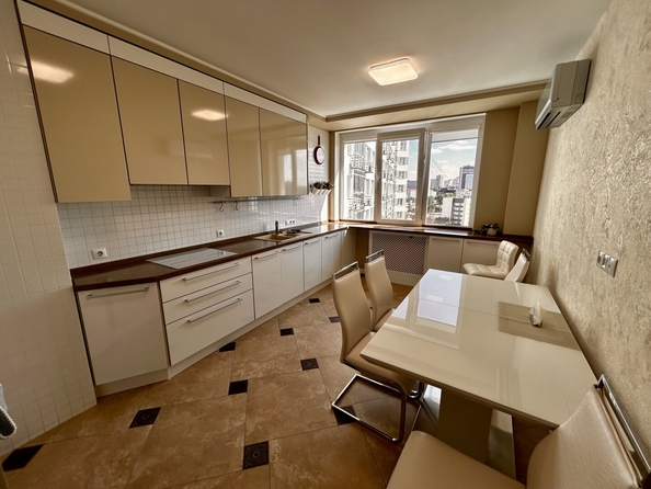 
  Продается 2-комн. квартира 75 м². Фото 3.