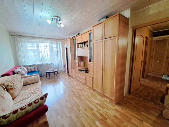 
  Продается 3-комн. квартира 64 м². Фото 1.