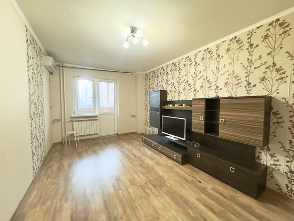 
  Продается 1-комн. квартира 52 м². Фото 1.