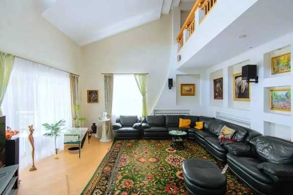 
  Продается дом 252 м². Фото 1.