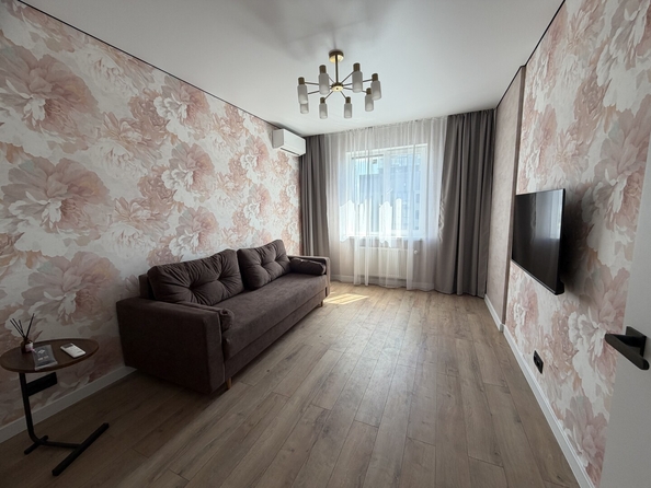 
  Продается 1-комн. квартира 35 м², в ЖК Грей, кв-л 11-1. Фото 1.