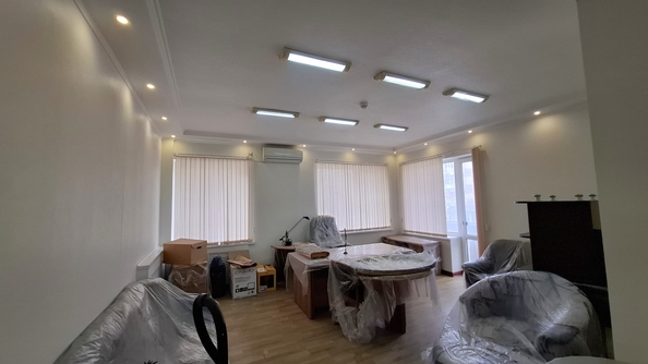 
  Продается 4-комн. квартира 117 м². Фото 2.
