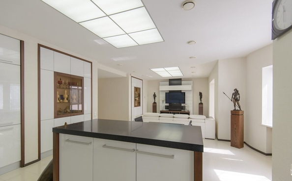 
  Продается 4-комн. квартира 165 м². Фото 16.