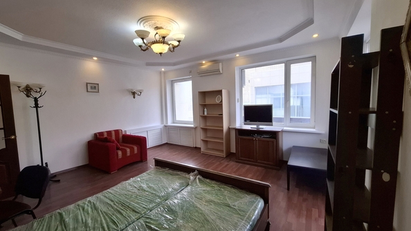 
  Продается 2-комн. квартира 55.7 м². Фото 1.