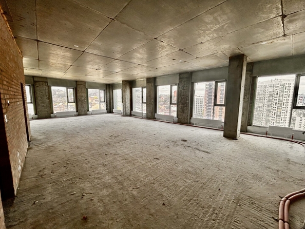 
  Продается 1-комн. квартира 124.1 м². Фото 4.