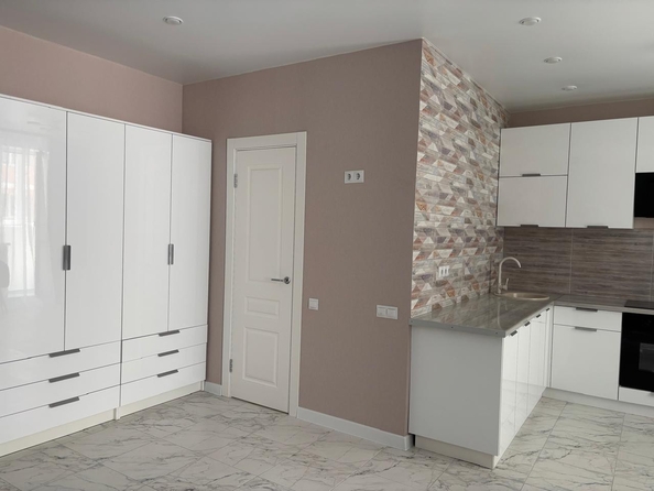
  Продается 2-комн. квартира 42 м². Фото 2.