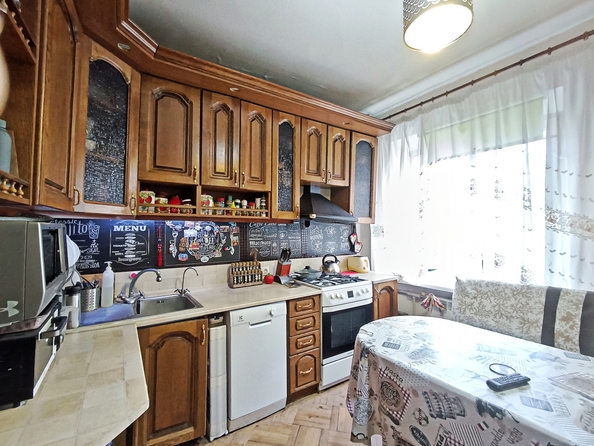 
  Продается 3-комн. квартира 69.8 м². Фото 1.
