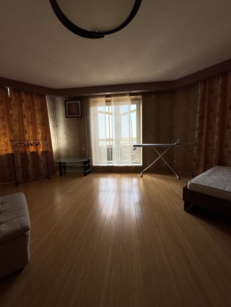 
  Продается 2-комн. квартира 75 м². Фото 1.