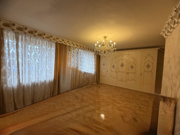 
  Продается 4-комн. квартира 154.4 м². Фото 1.