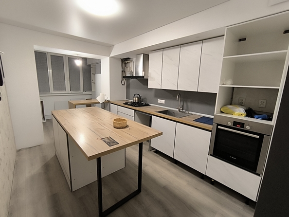 
  Продается 3-комн. квартира 83.8 м². Фото 1.