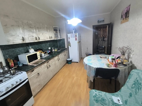 
  Продается 3-комн. квартира 82.7 м². Фото 1.