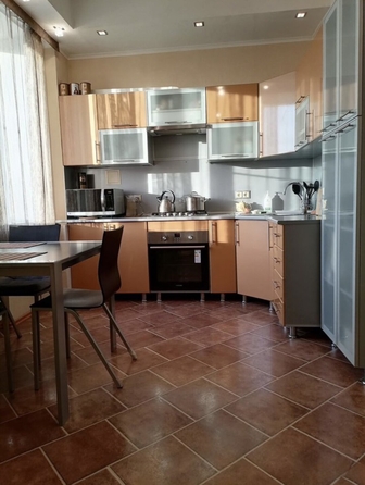 
  Продается 2-комн. квартира 74 м². Фото 1.