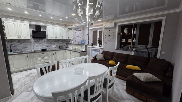 
  Продается 2-комн. квартира 61 м². Фото 1.