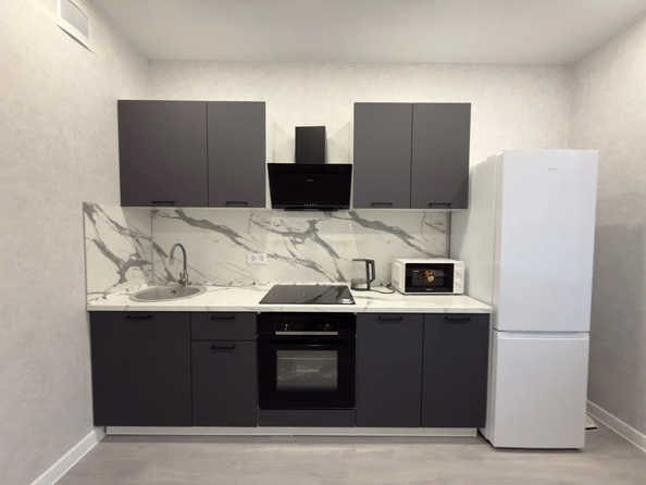 
  Сдается 1-комн. квартира 42 м². Фото 2.