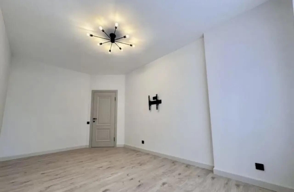 
  Продается 2-комн. квартира 64 м². Фото 4.