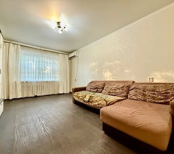 
  Продается 3-комн. квартира 62 м². Фото 1.