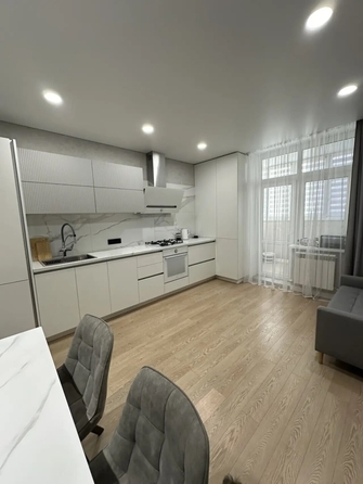 
  Продается 2-комн. квартира 70 м². Фото 1.